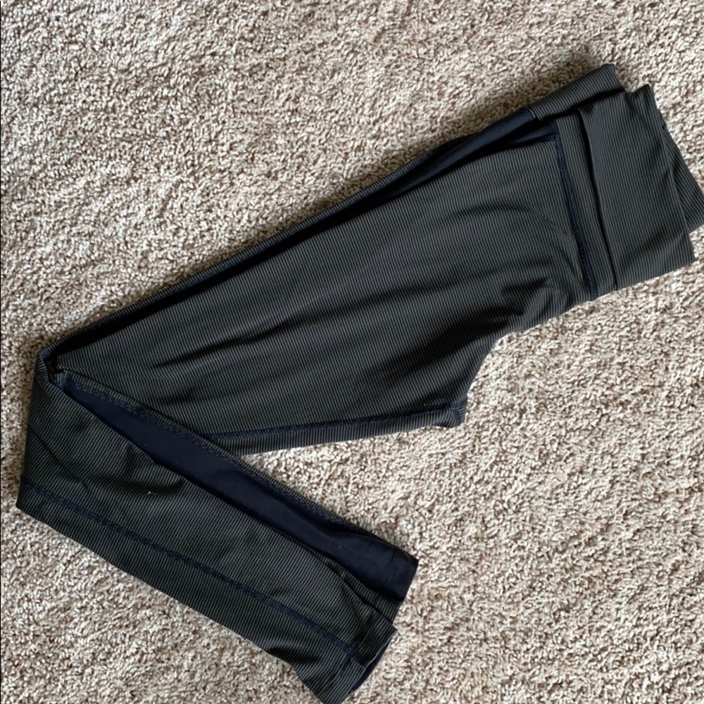 Nike legendary green and black striped legging